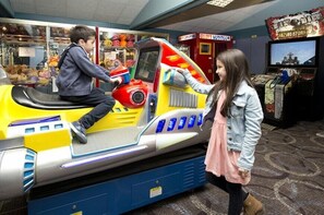 Arcade - Sandy Glade Holiday Park (Burnham-on-Sea)