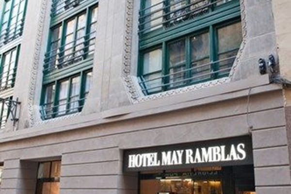 Entrada de la propiedad