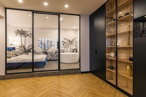 Loft Deluxe | Tabla de planchar con plancha, wifi gratis y ropa de cama 