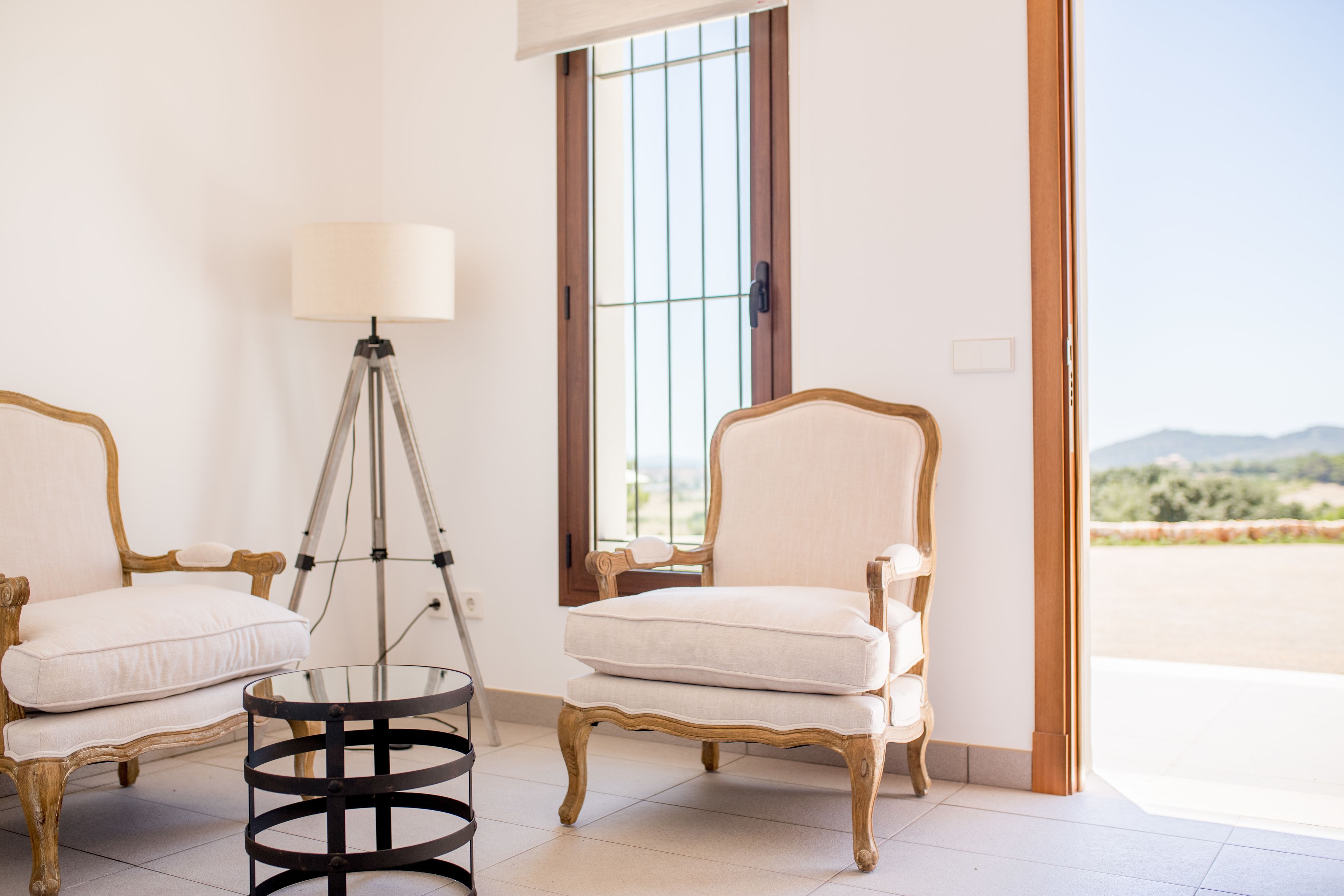 double room, accessible | 1 bedroom, down duvets, minibar, in-room safe