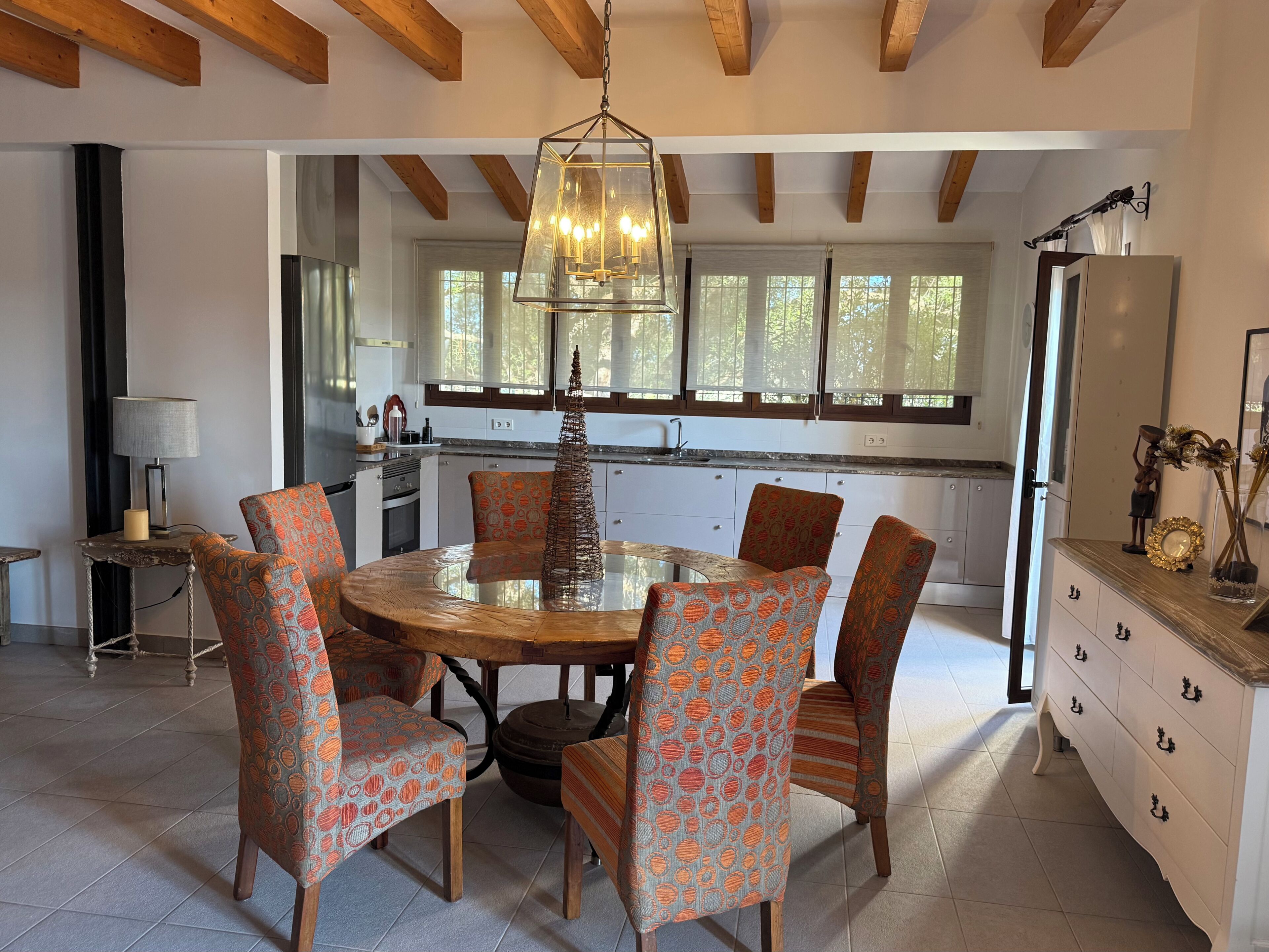 Family Suite, Garden View | Private kitchen | Electric kettle