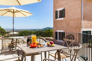 Free breakfast  - Agroturismo Ses Vistes (Porreres)