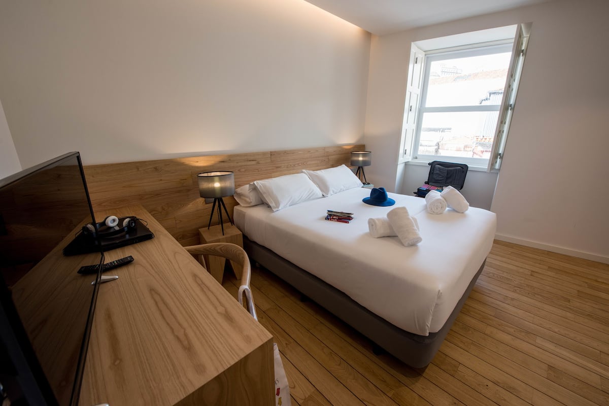 Double Room | Premium bedding, in-room safe, soundproofing, free WiFi
