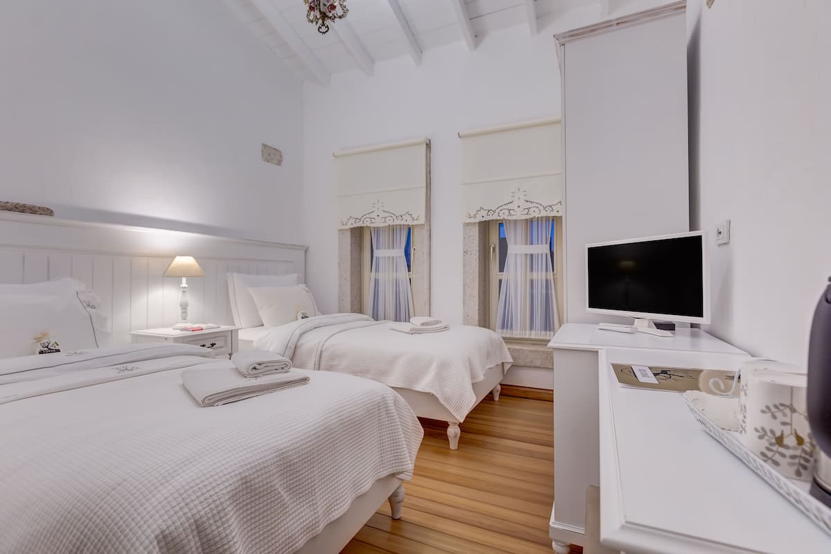 Twin Room (Upper Floor) | Premium bedding, in-room safe, desk, soundproofing