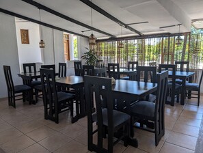 Frühstück, Mittagessen und Abendessen