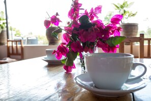 Desayuno completo incluido todos los días
