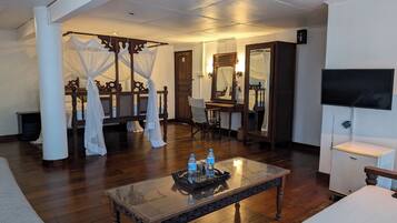 Rom – signature | Innvendig detalj