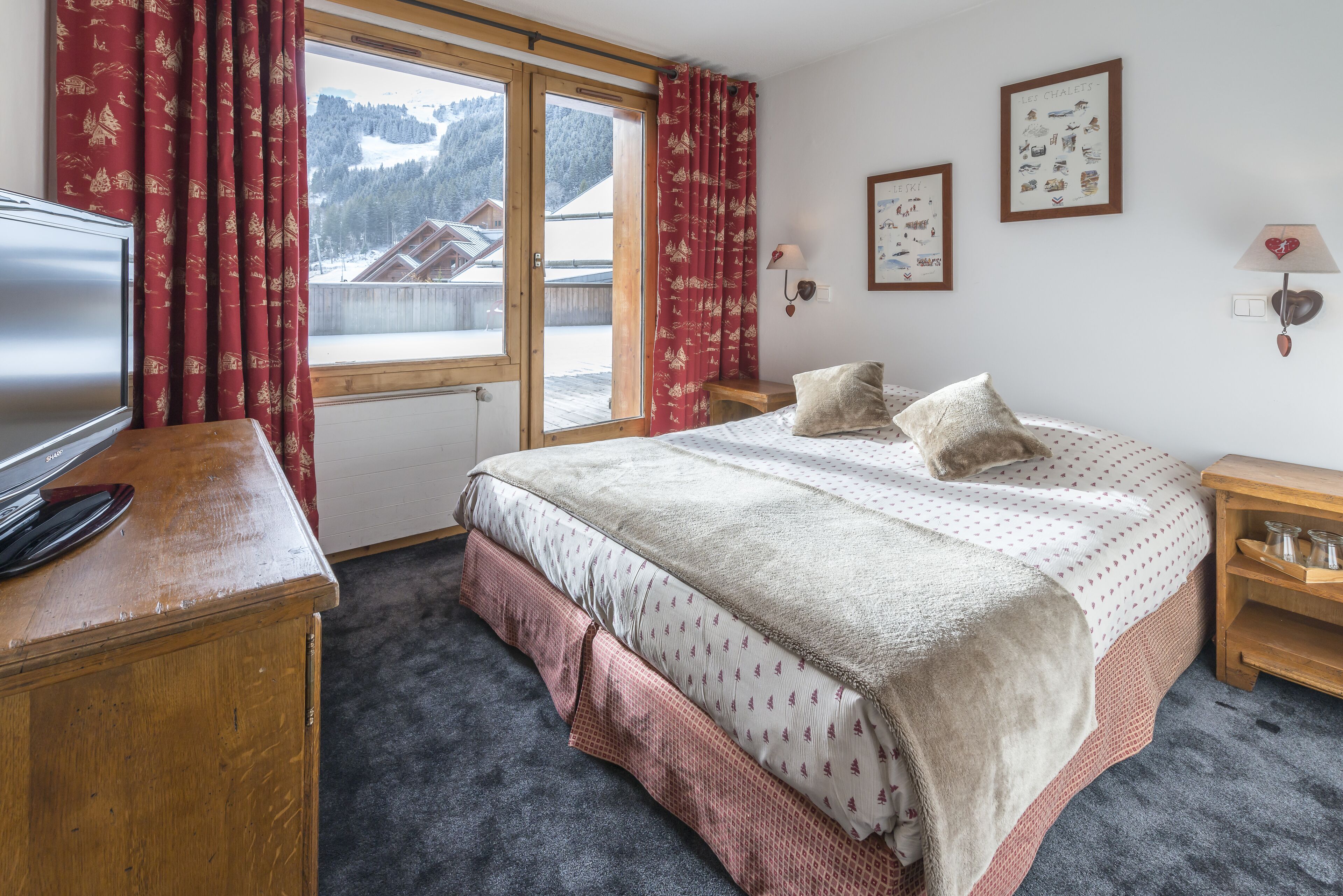 Coffres-forts dans les chambres, rideaux occultants, Wi-Fi gratuit