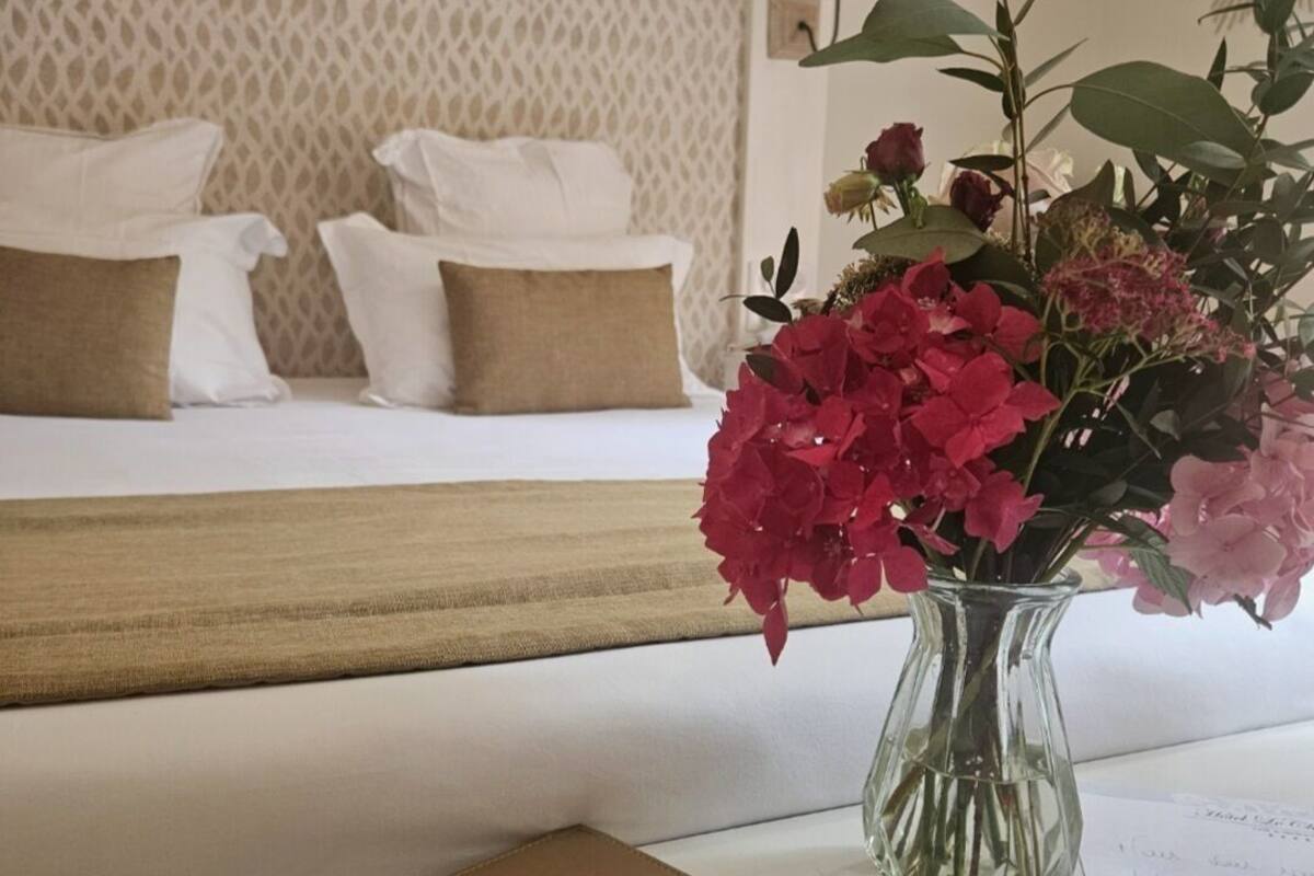 standard double room | 1 bedroom, premium bedding, minibar, in-room safe