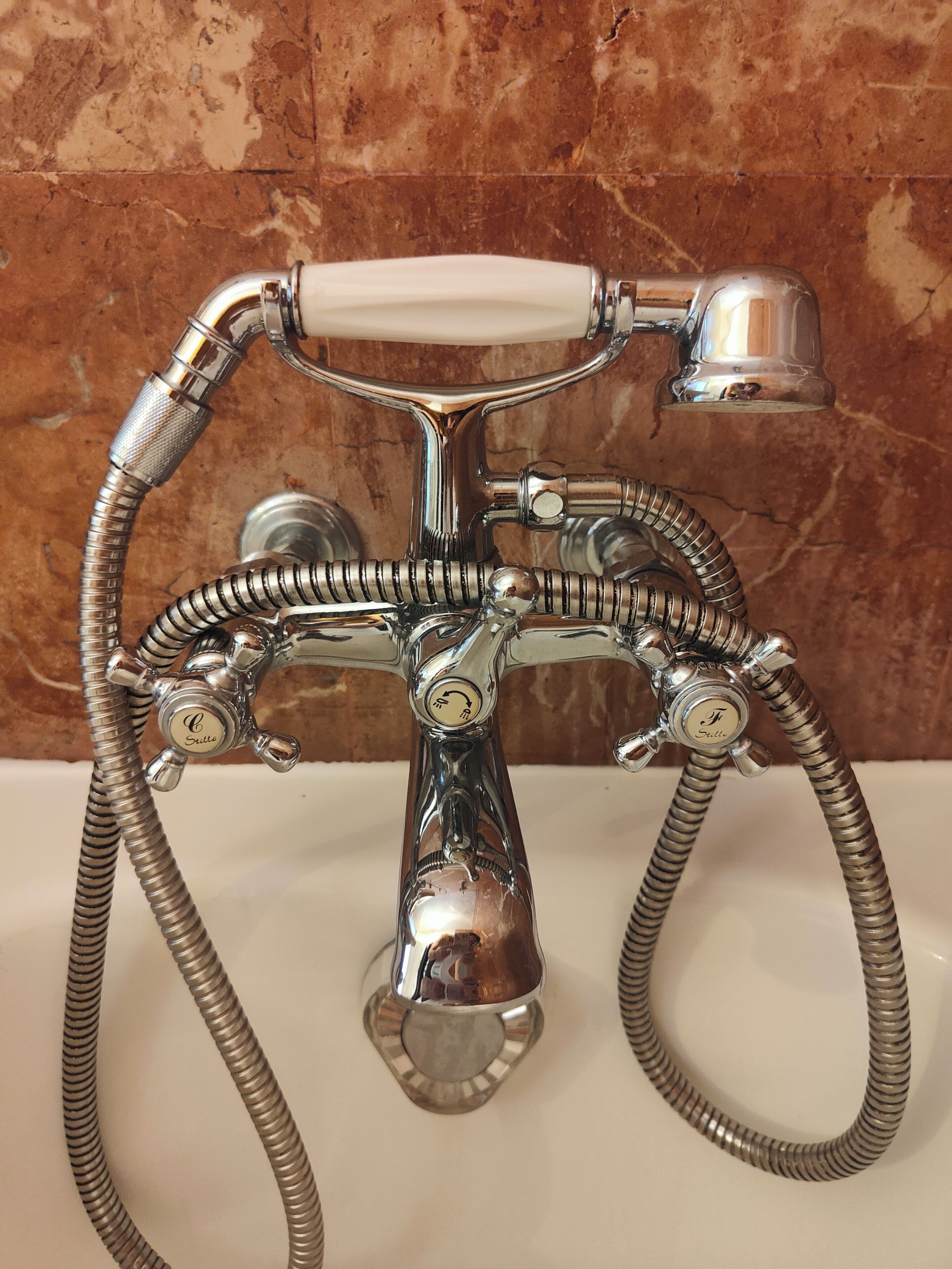 1 bedroom, premium bedding, minibar, in-room safe