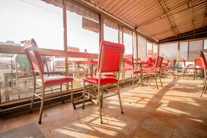 Restaurant - Hotel Nomad (Kitengela)