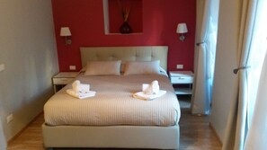 Free WiFi, bed sheets - B&B Gmatt Rooms (Rome)