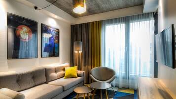 Phòng Suite Superior, 1 giường cỡ king và sofa giường (optional Kitchenette) | Quang cảnh từ phòng