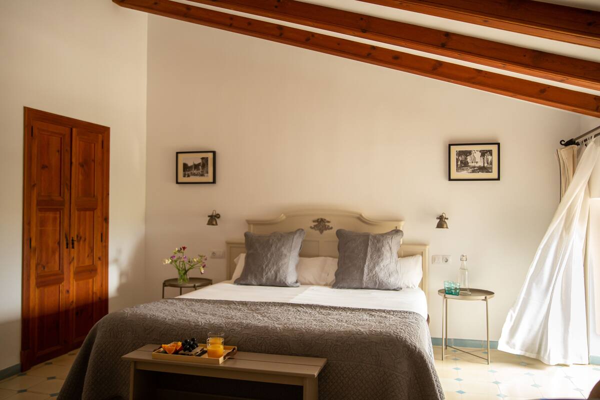 Standard Double or Twin Room | Premium bedding, down comforters, minibar, in-room safe