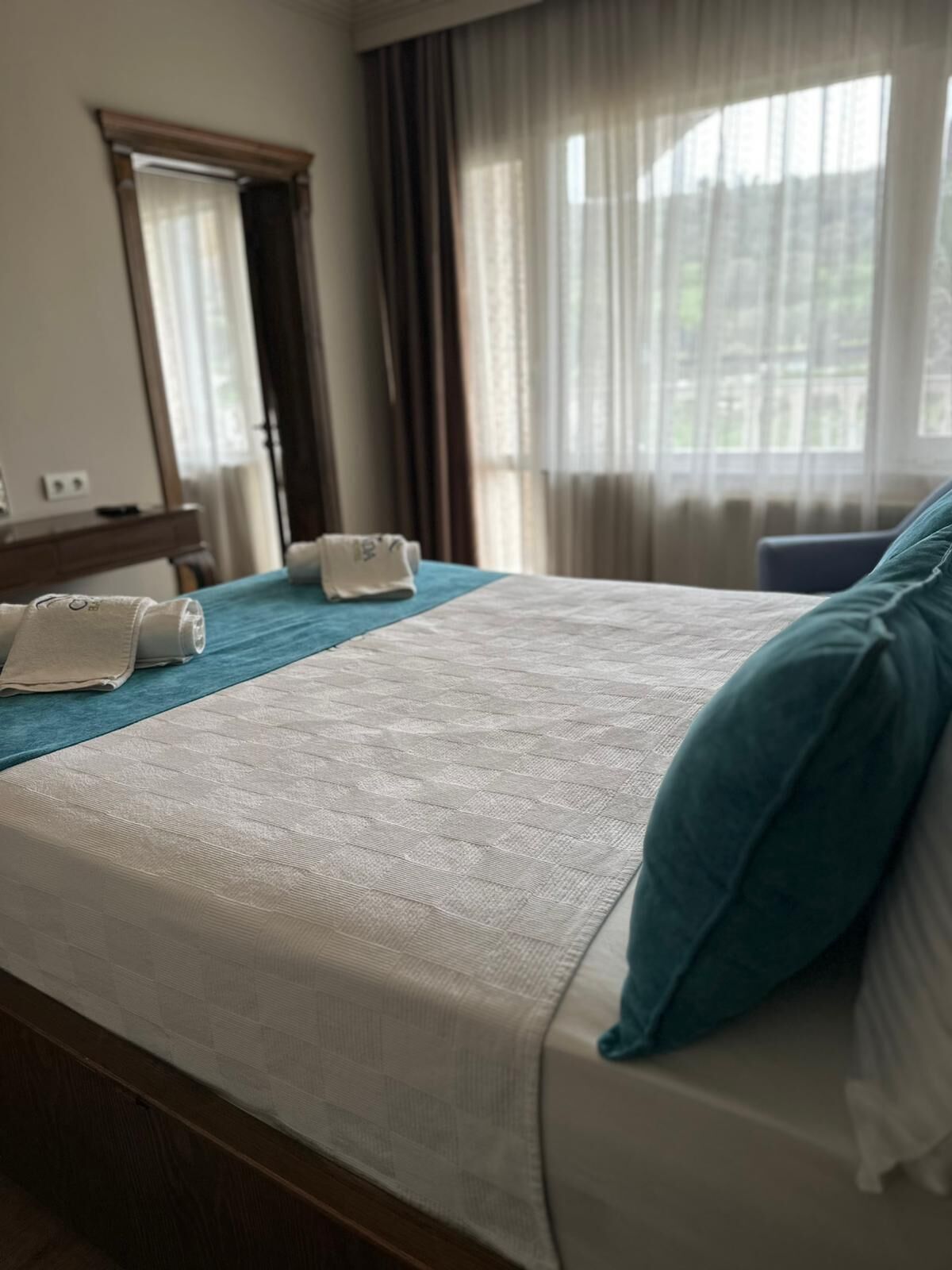 Family Quadruple Room | Minibar, in-room safe, iron/ironing board, free WiFi