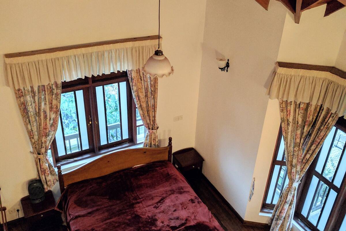Family Room, 1 Bedroom | In-room safe, iron/ironing board, free cribs/infant beds, free WiFi