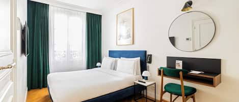 Habitación superior con 1 cama matrimonial o 2 individuales | Ropa de cama de alta calidad y decoración personalizada