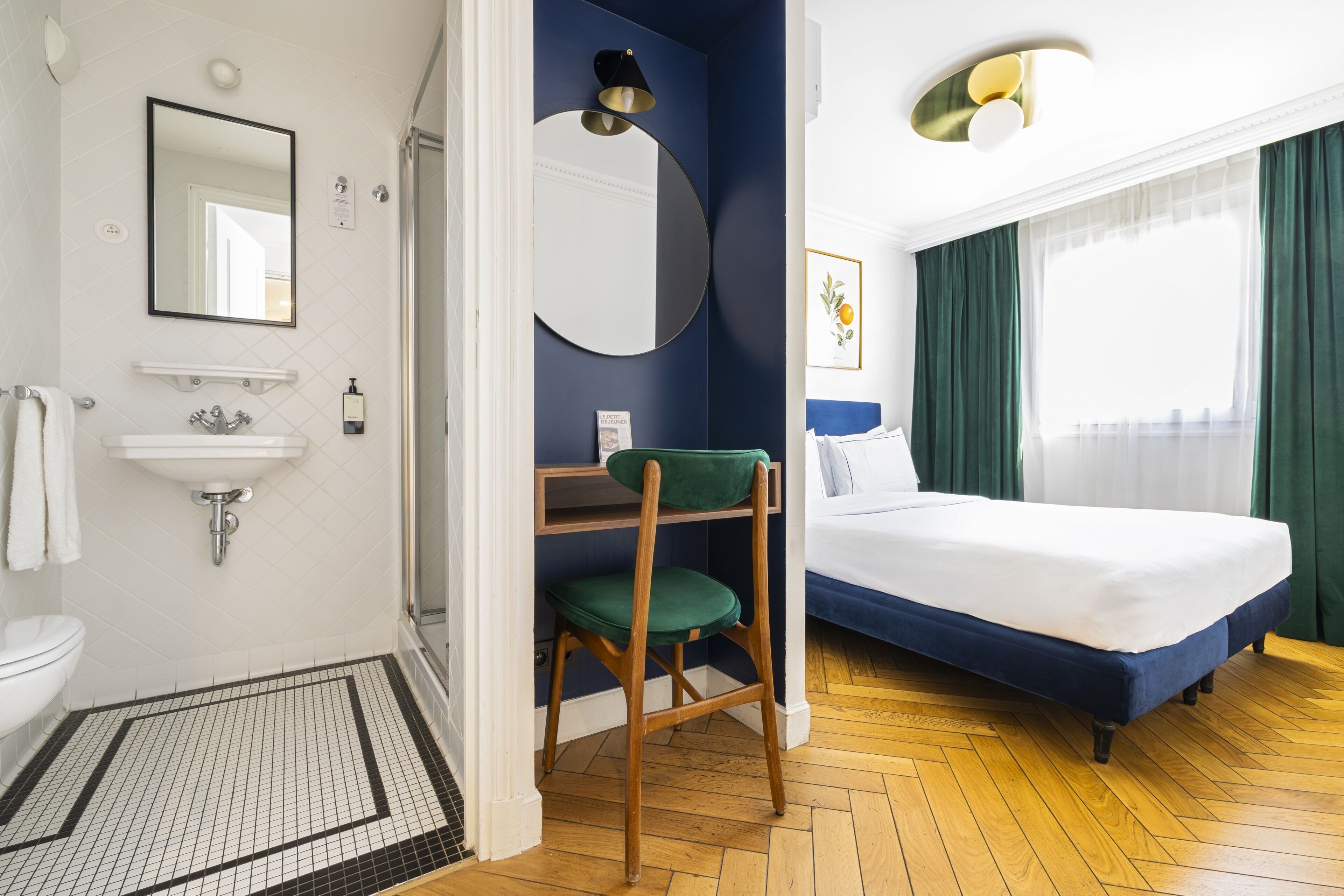 Superior kamer, 1 twee- of 2 eenpersoonsbedden | Luxe beddengoed, individueel gedecoreerd, individueel gemeubileerd