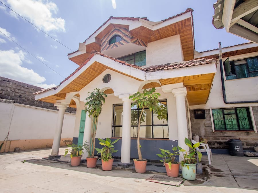 Fachada de la propiedad