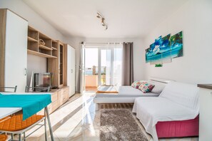 Studio, Terrace, Sea View