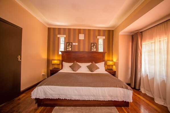 Superior Double Room | Desk, free WiFi