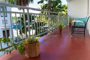 Balcony - Paradise Resort Apartments (Mombasa)