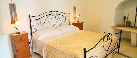 Single Room | WiFi (free)