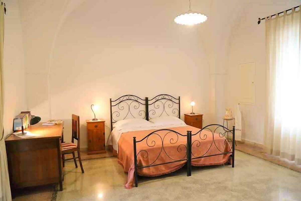 Double Room | WiFi (free)