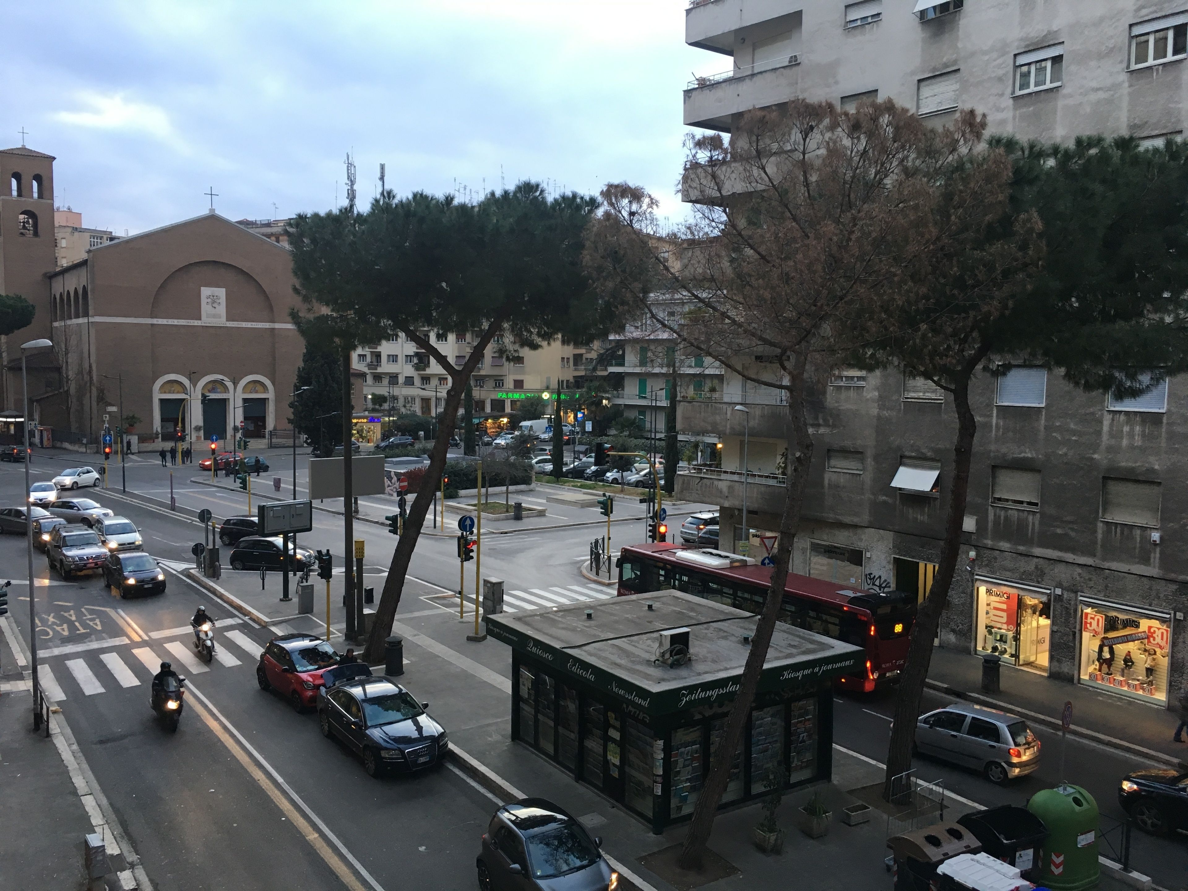 Foto - Avec Moi Roma