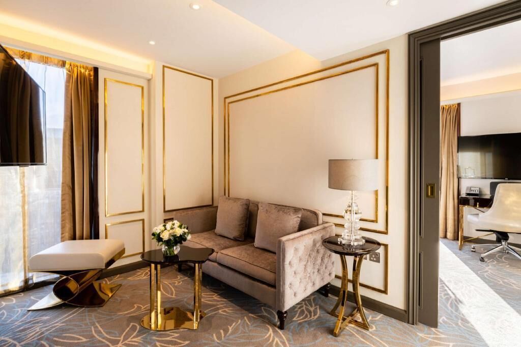 Oleskelualue | Taulutelevisio