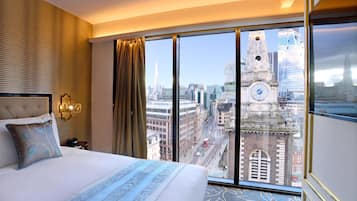 Hypo-allergenic bedding, in-room safe, desk, soundproofing