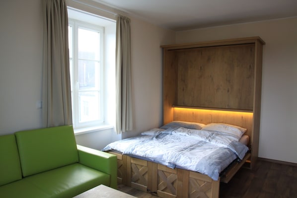 Apartment, Kochnische (XXL) | Schreibtisch, schallisolierte Zimmer, Zustellbetten, kostenloses WLAN