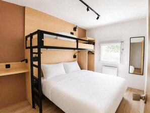 Desk, free WiFi, bed sheets