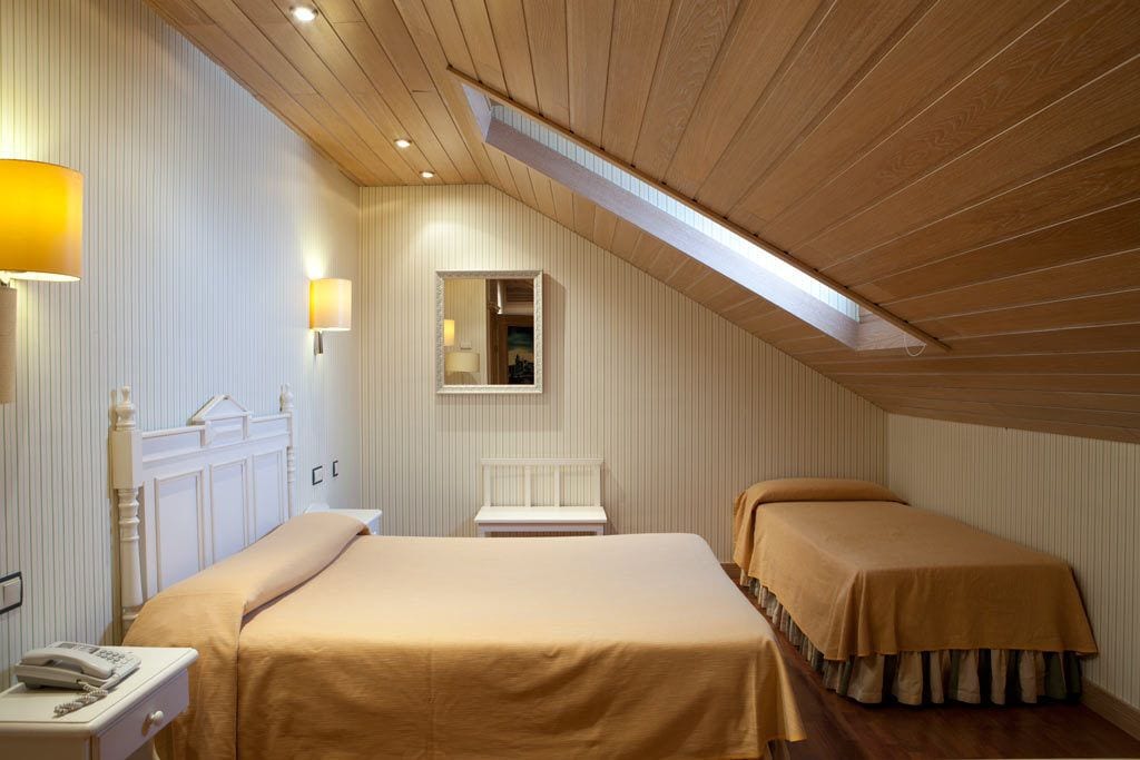 minibar, in-room safe, desk, free cots/infant beds