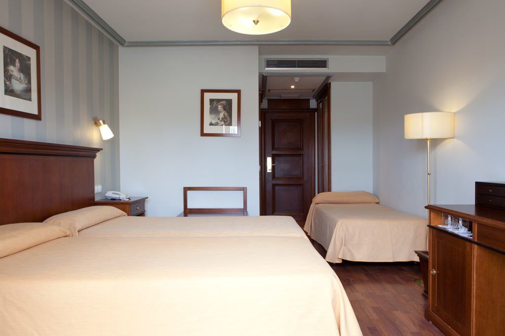 minibar, in-room safe, desk, free cots/infant beds