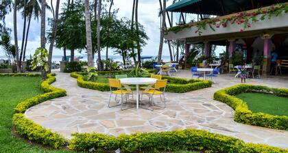 Lido Beach Resort