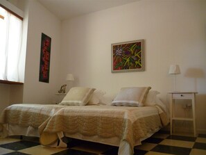 Villa, 5 Schlafzimmer, Meerblick | 5 Schlafzimmer, Schreibtisch, Bügeleisen/Bügelbrett