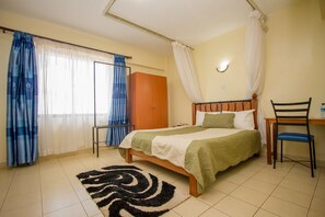 Phòng đôi Tiêu chuẩn | Bàn, nôi (giường cho trẻ sơ sinh) miễn phí 