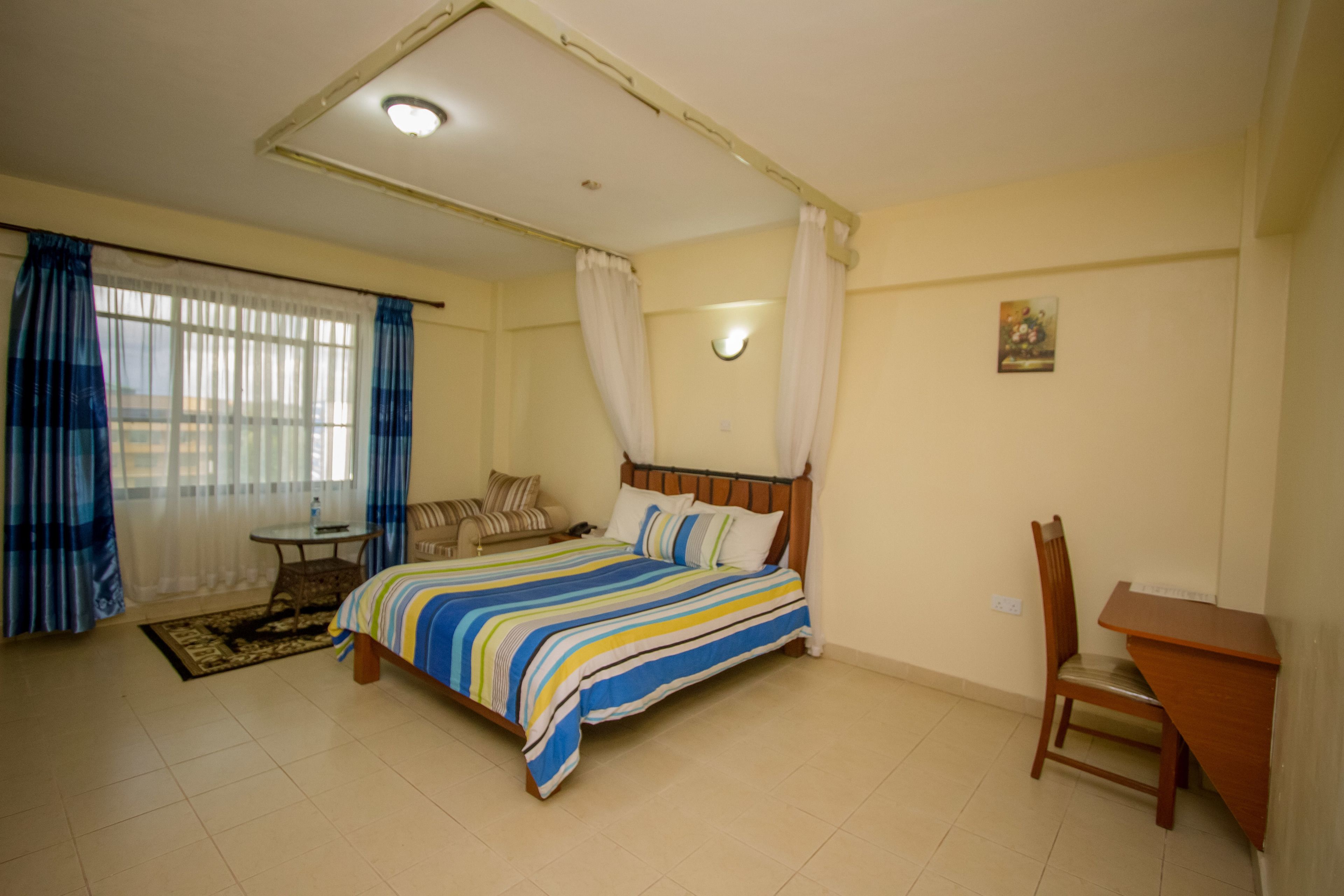 Deluxe Double Room | Desk, free cots/infant beds, free WiFi, bed sheets