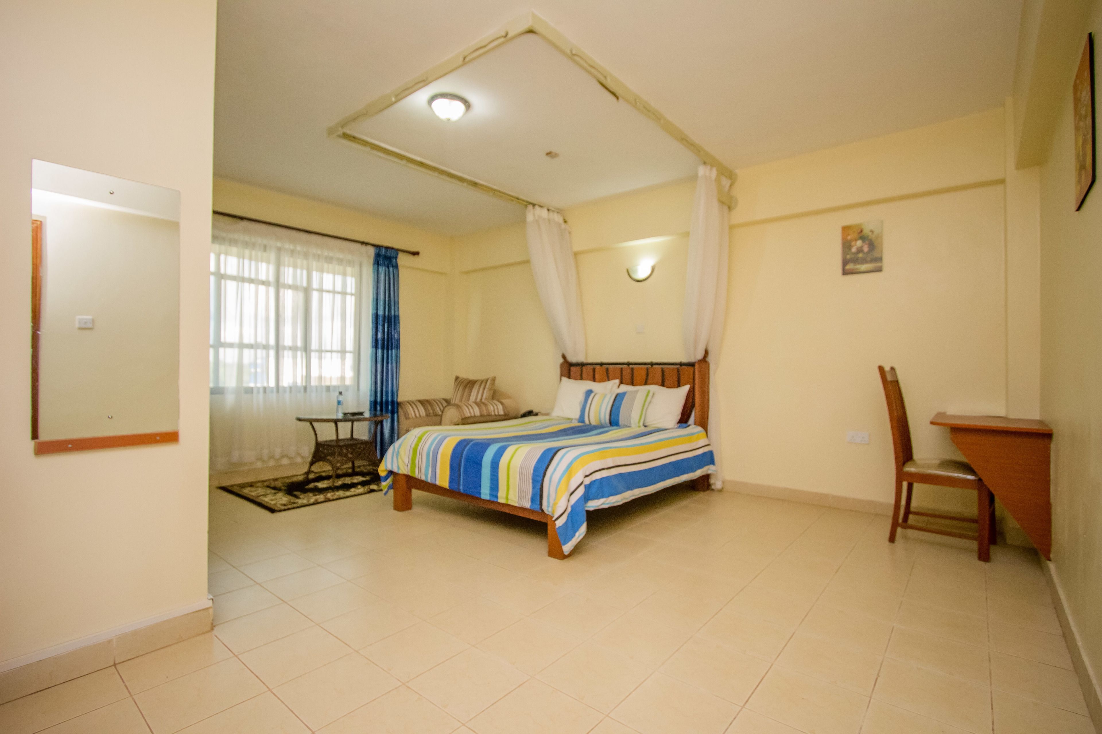 Meru Paramount Hotel