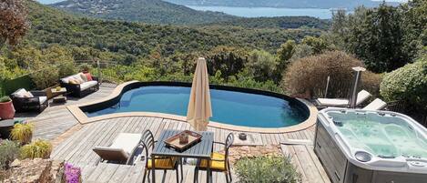 Habitación doble Premium, 1 cama King size, vista al mar, frente al mar | Exterior