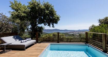 Swim Lodge Hotel Porto Vecchio