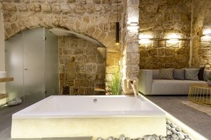 Romantic Suite - Akotika Boutique (Acre)