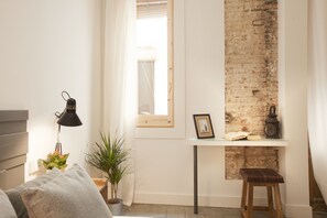 ห้องคอมฟอร์ทดับเบิล | ผ้านว  มขนเป็ด, เตียงเมมโมรีโฟม, ตู้นิรภัยในห้องพัก