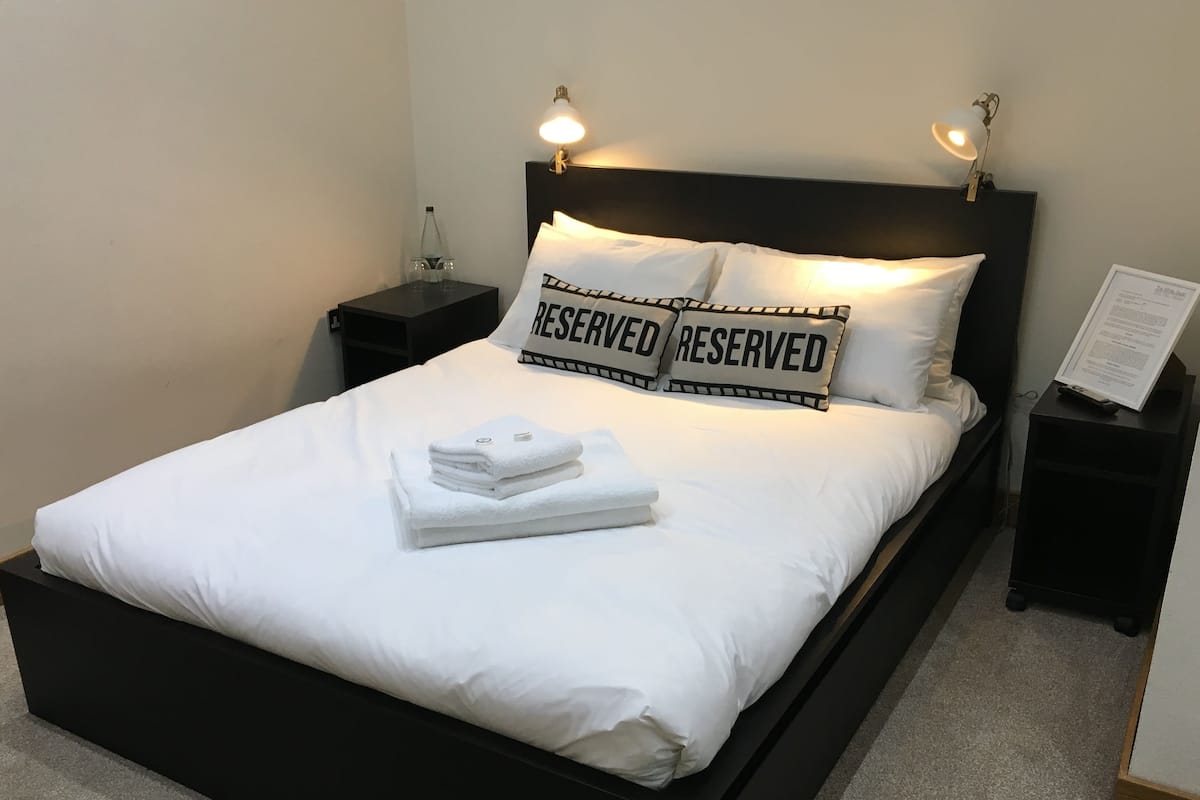 Standard Double Room | Desk, iron/ironing board, cribs/infant beds, free WiFi