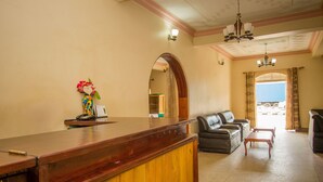 Reception - Kings Hotel Kabale (Kabale)