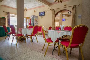 Restaurant - Kings Hotel Kabale (Kabale)