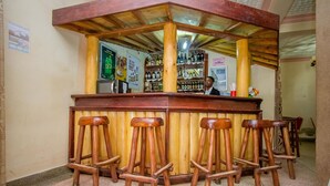 Bar (on property) - Kings Hotel Kabale (Kabale)