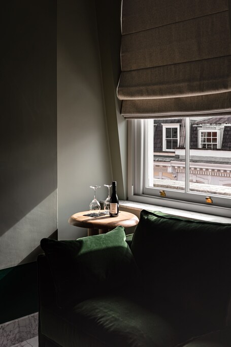 Henrietta Experimental - view 3