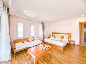 In-room safe, desk, free cots/infant beds, free WiFi - NIDA Rooms Maret Golden Sand 125 (Koh Samui)
